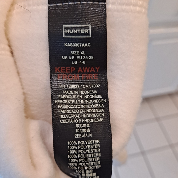 Hunter Cream Cable Knit Cuff Boot Socks Recycled Fleece Material - Picture 6 of 6